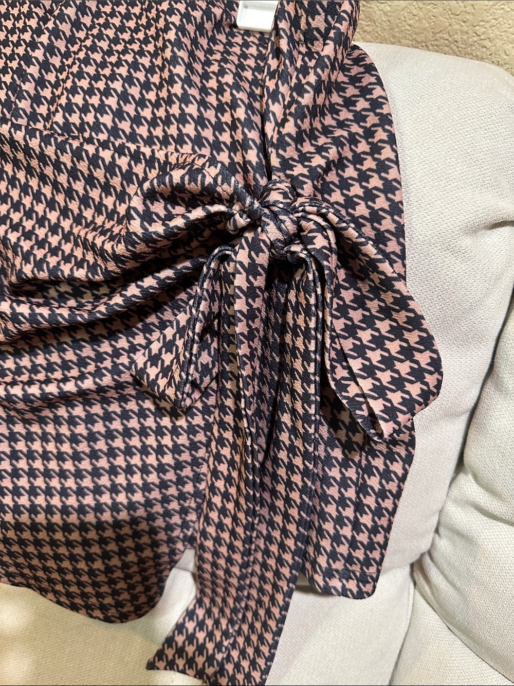 Chic Houndstooth Wrap Mini Skort in Brown and Black New Boutique - Picture 3 of 4